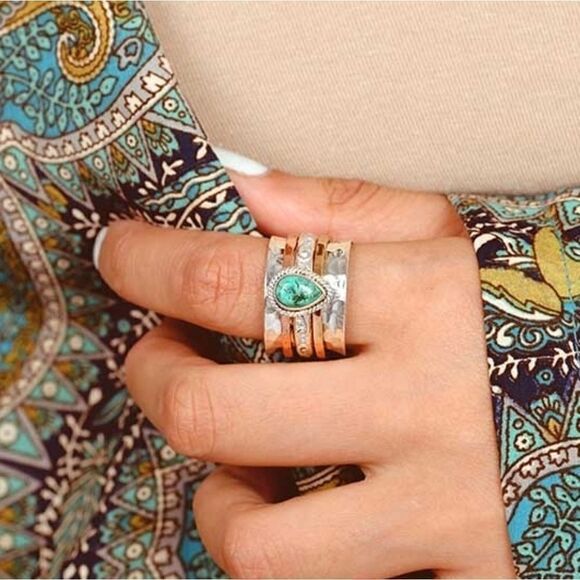 Vintage Wide Style Ring with Turquoise Color Stone Inlays - Picture 4 of 9